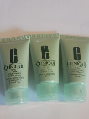 Clinique 7 Day Scrub Cream Trio -Rinse Off Formula Light Mint Green